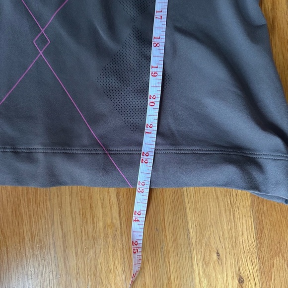 NIKE Polo Top Womens Medium GOLF Dri-Fit Activewear Short Sleeve Sport Blouse - Picture 8 of 8